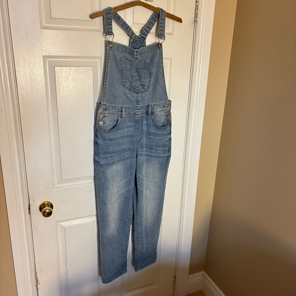 EIGHTYTWO Light Wash Denim Overalls Women’s Size 11 Straight Leg Bib Jeans